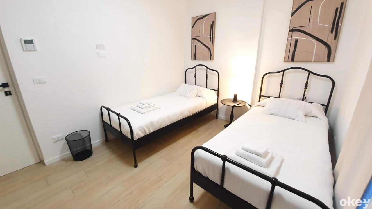Dimora Beluga - Bari Centro Hotel Buitenkant foto