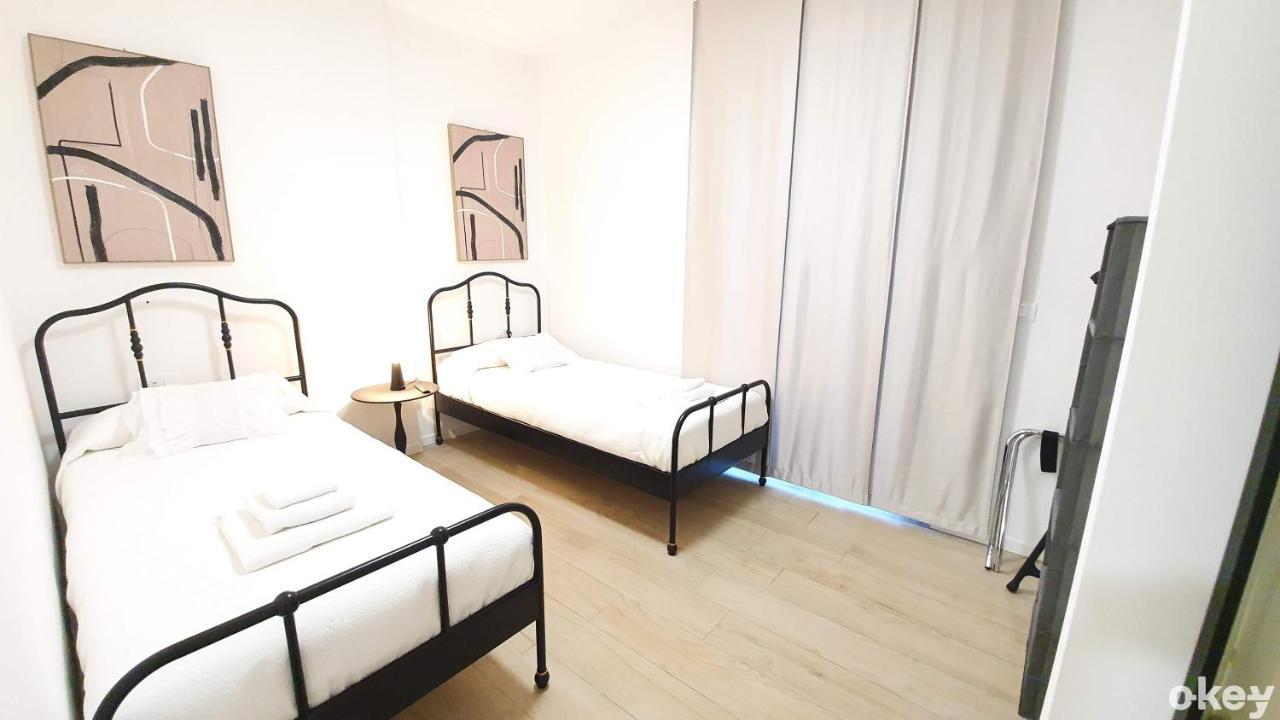 Dimora Beluga - Bari Centro Hotel Buitenkant foto