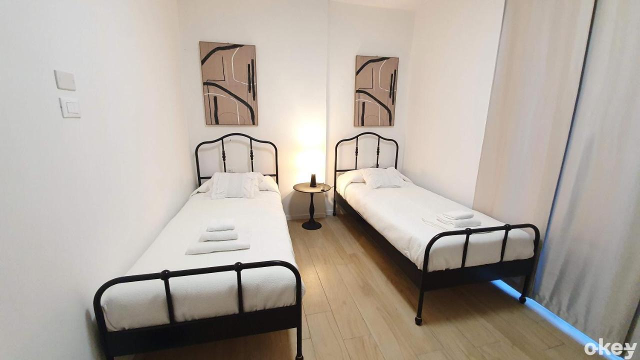 Dimora Beluga - Bari Centro Hotel Buitenkant foto