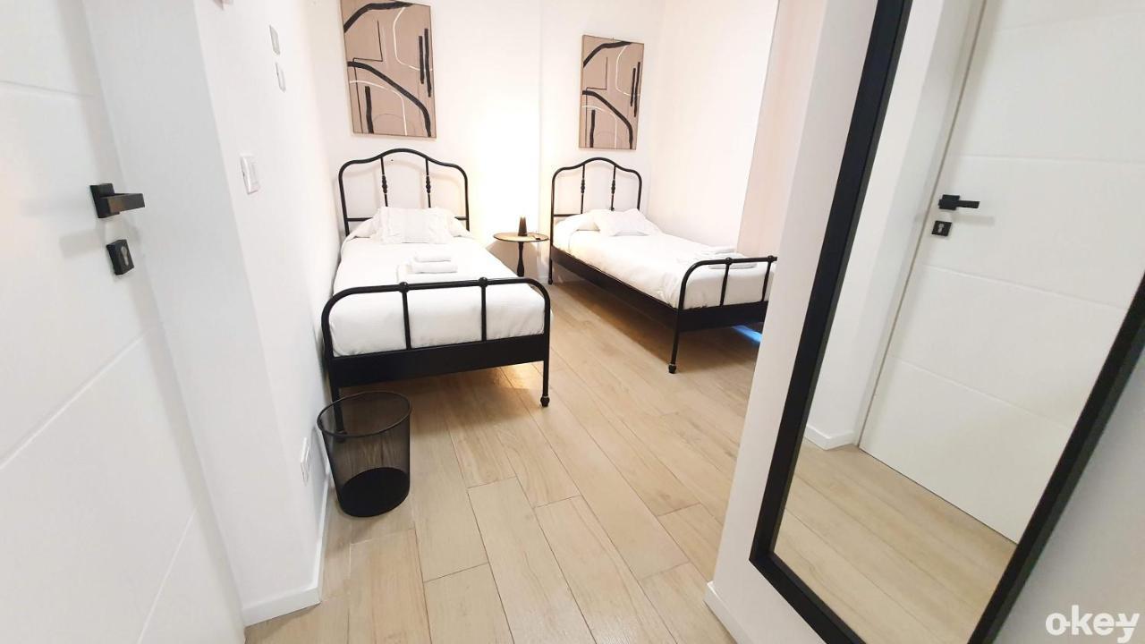 Dimora Beluga - Bari Centro Hotel Buitenkant foto