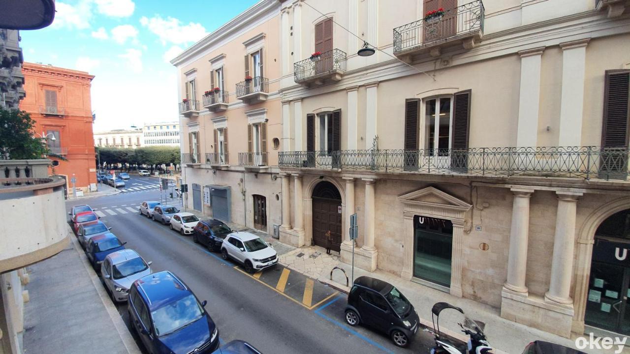 Dimora Beluga - Bari Centro Hotel Buitenkant foto